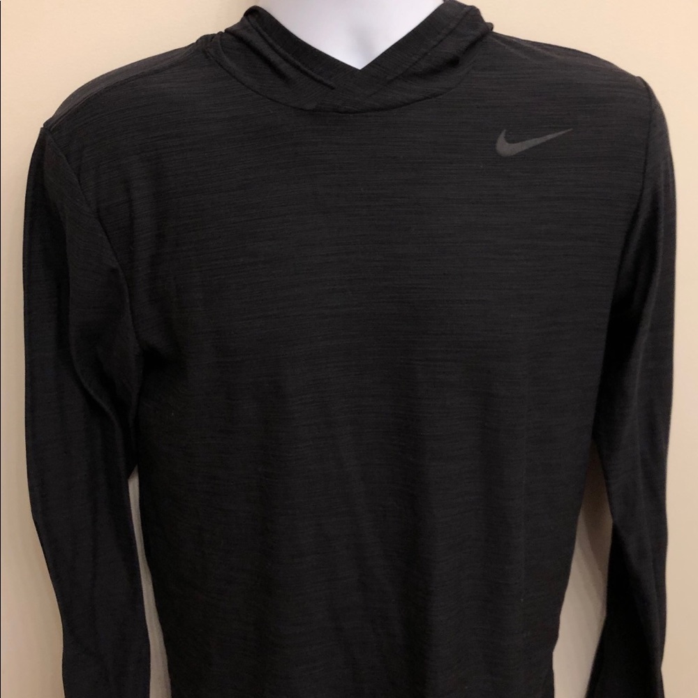 Men’s long sleeve hoodie shirt